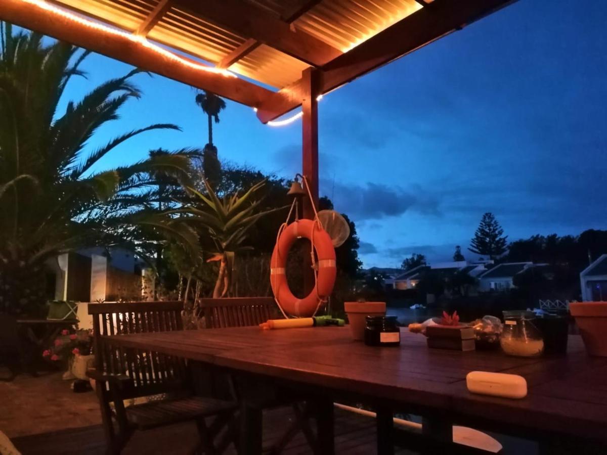Admiralty Bed & Breakfast Muizenberg Ngoại thất bức ảnh
