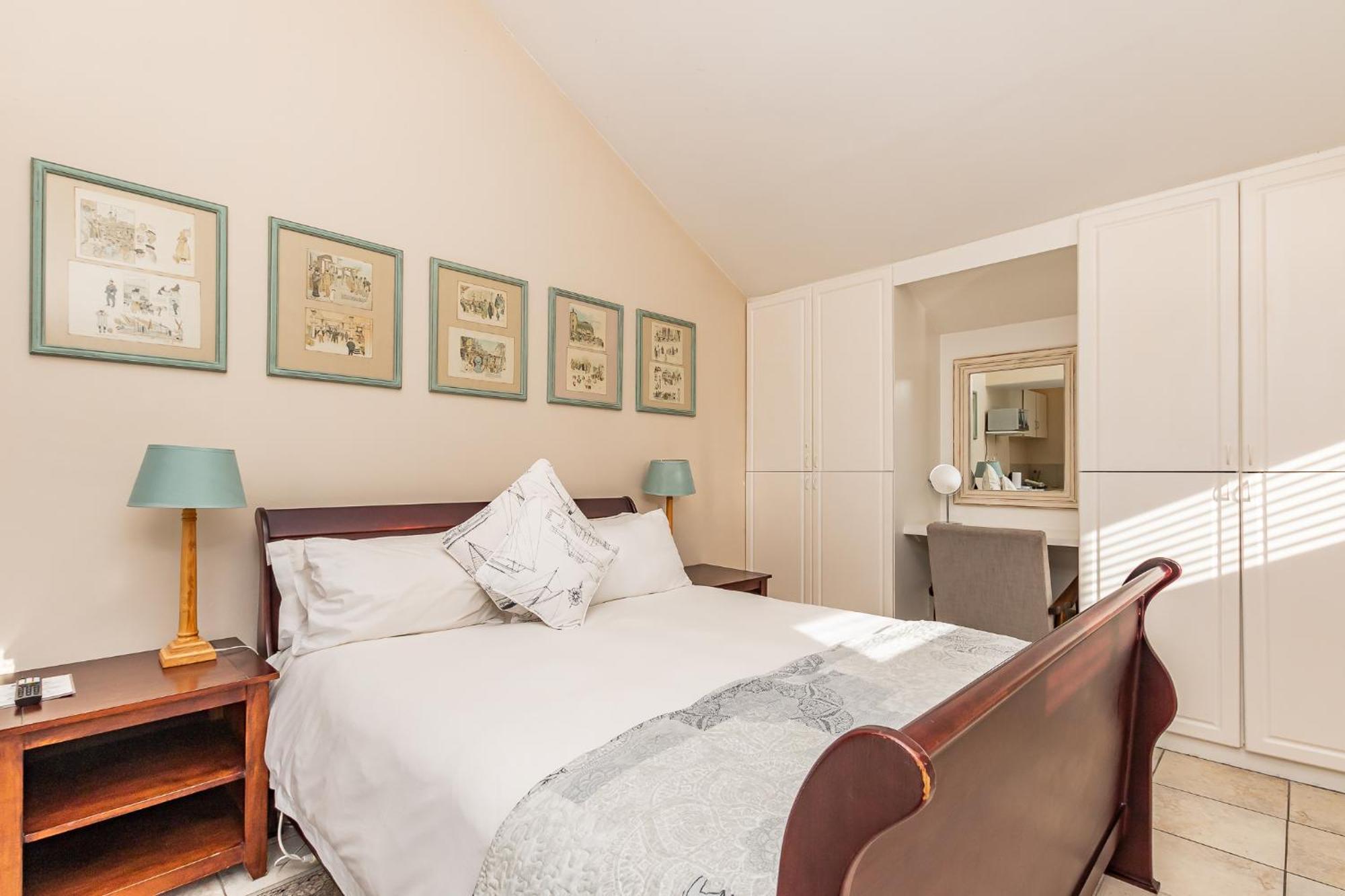 Admiralty Bed & Breakfast Muizenberg Ngoại thất bức ảnh