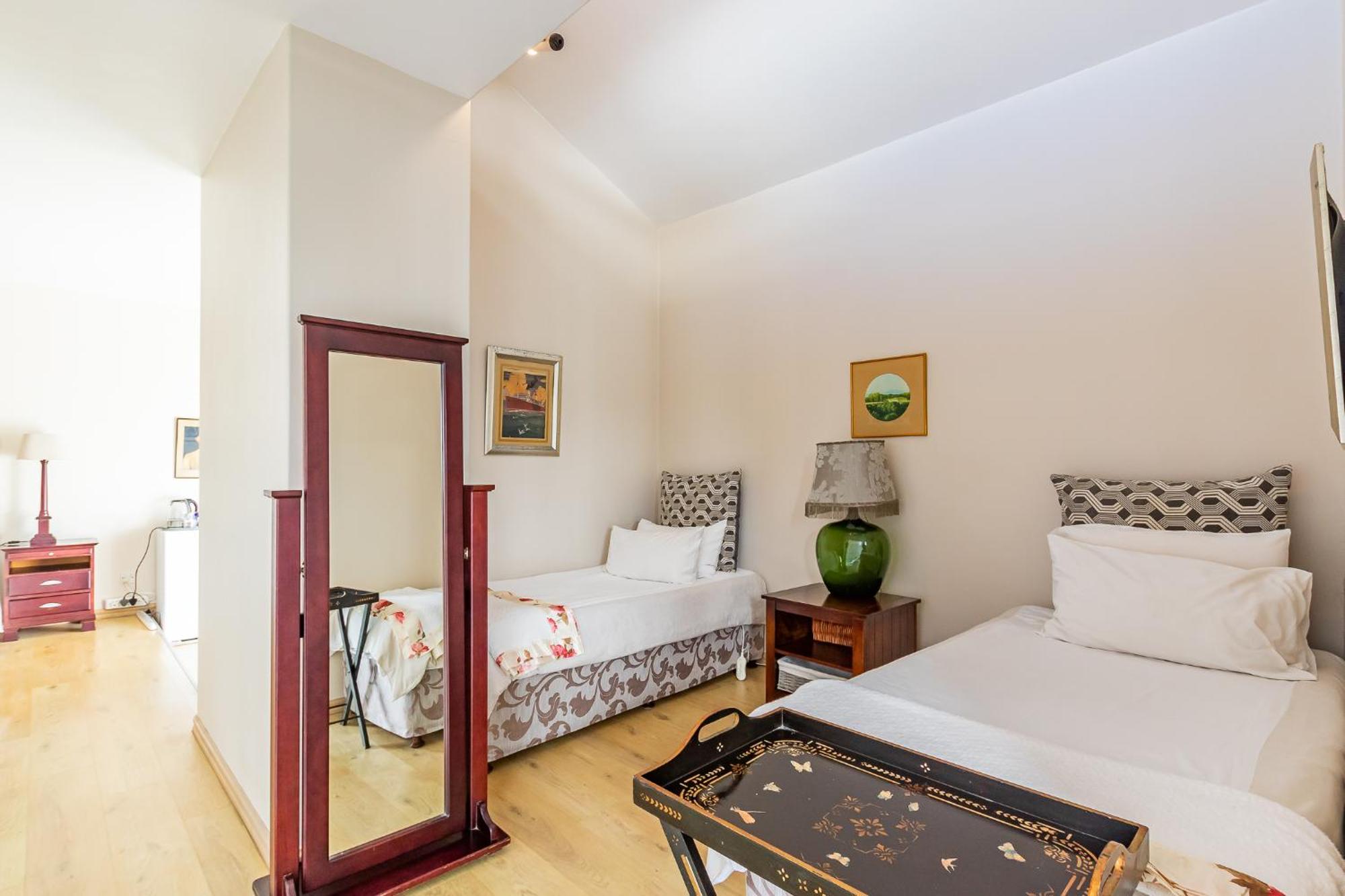 Admiralty Bed & Breakfast Muizenberg Ngoại thất bức ảnh