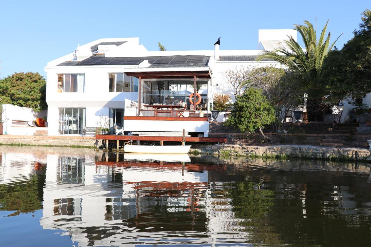Admiralty Bed & Breakfast Muizenberg Ngoại thất bức ảnh